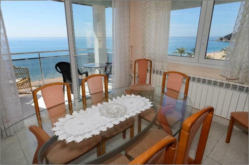 Apartament Ima Лорет де Мар Екстериор снимка