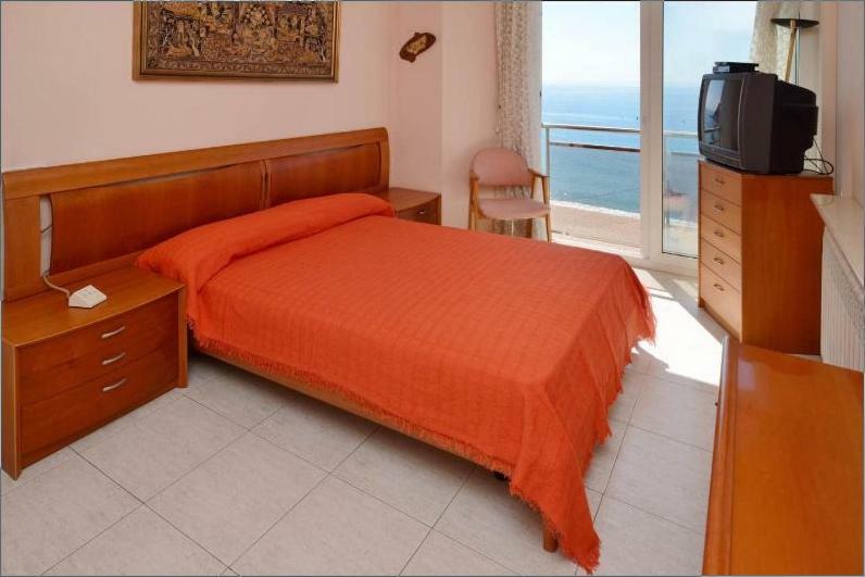 Apartament Ima Лорет де Мар Екстериор снимка